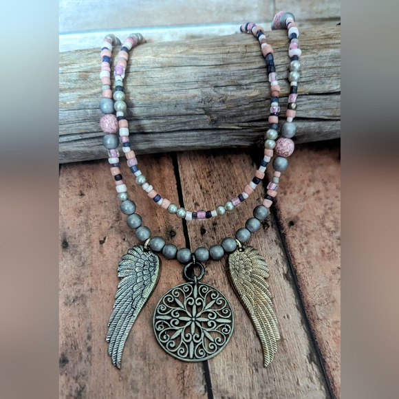 New Handcrafted Original Design Pinks & Grays Necklace W Angel Wings & Circle - Picture 2 of 7